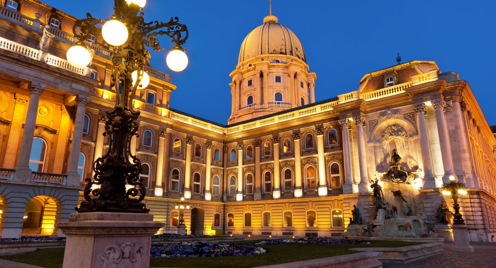 Дешевые авиабилеты в Венгрию